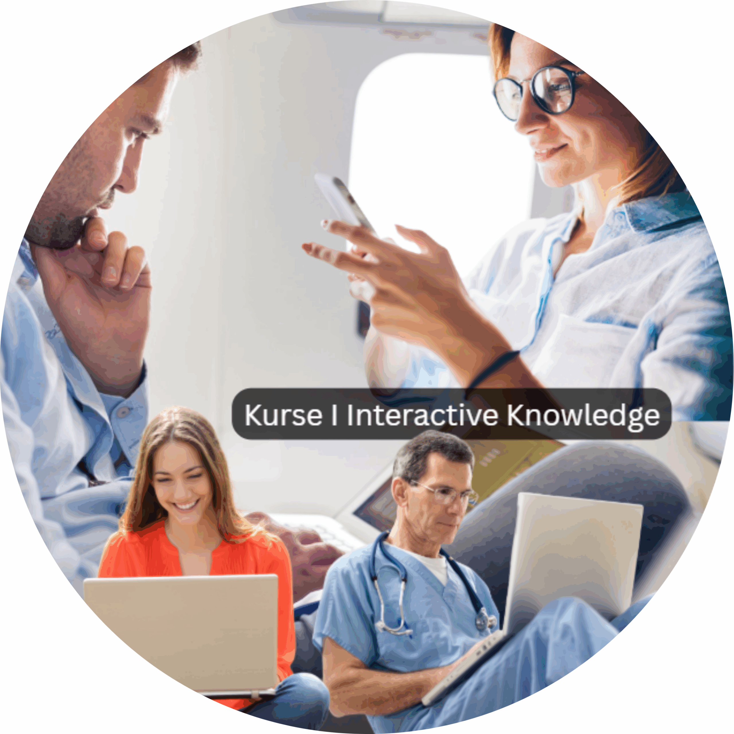 Verschiedene Personen in einem Kreis, die an Laptops und Smartphones arbeiten oder lernen.